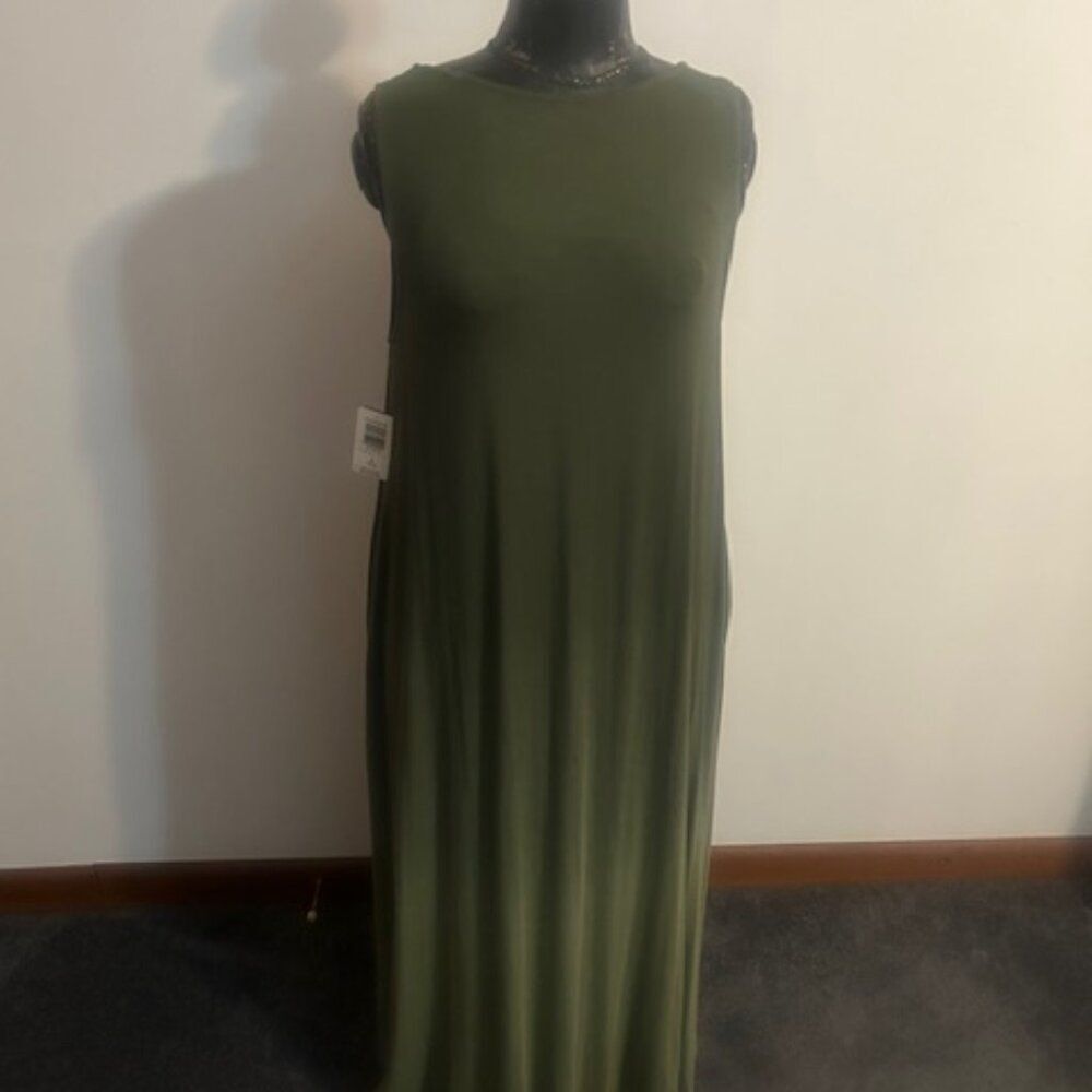 Torrid Olive Green Dip Dye Supersoft Hi/Lo dress, size 2
